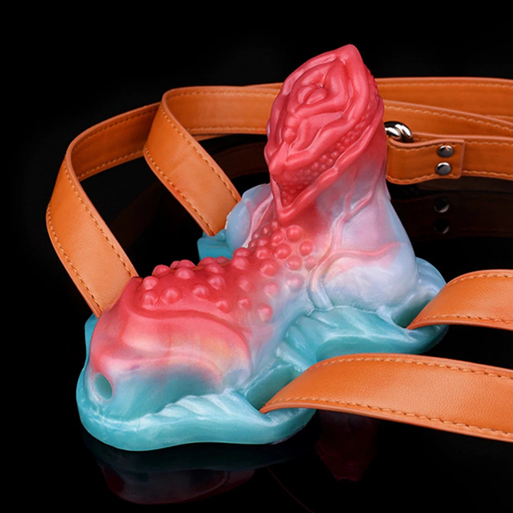 The Seeker - Squirting Thigh Grinder Strapon With Vibrator and Anal Dildo Female Masturbator Monster Vulva