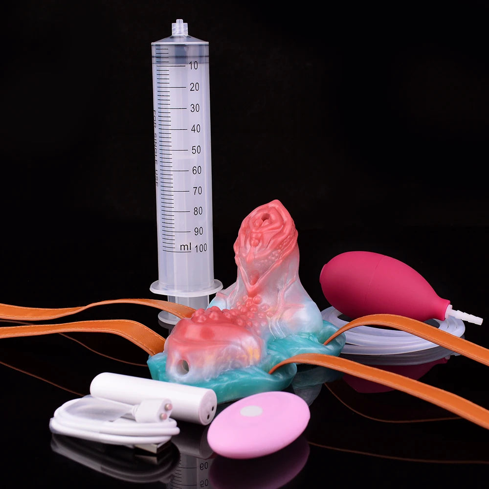 The Seeker - Squirting Thigh Grinder Strapon With Vibrator and Anal Dildo Female Masturbator Monster Vulva